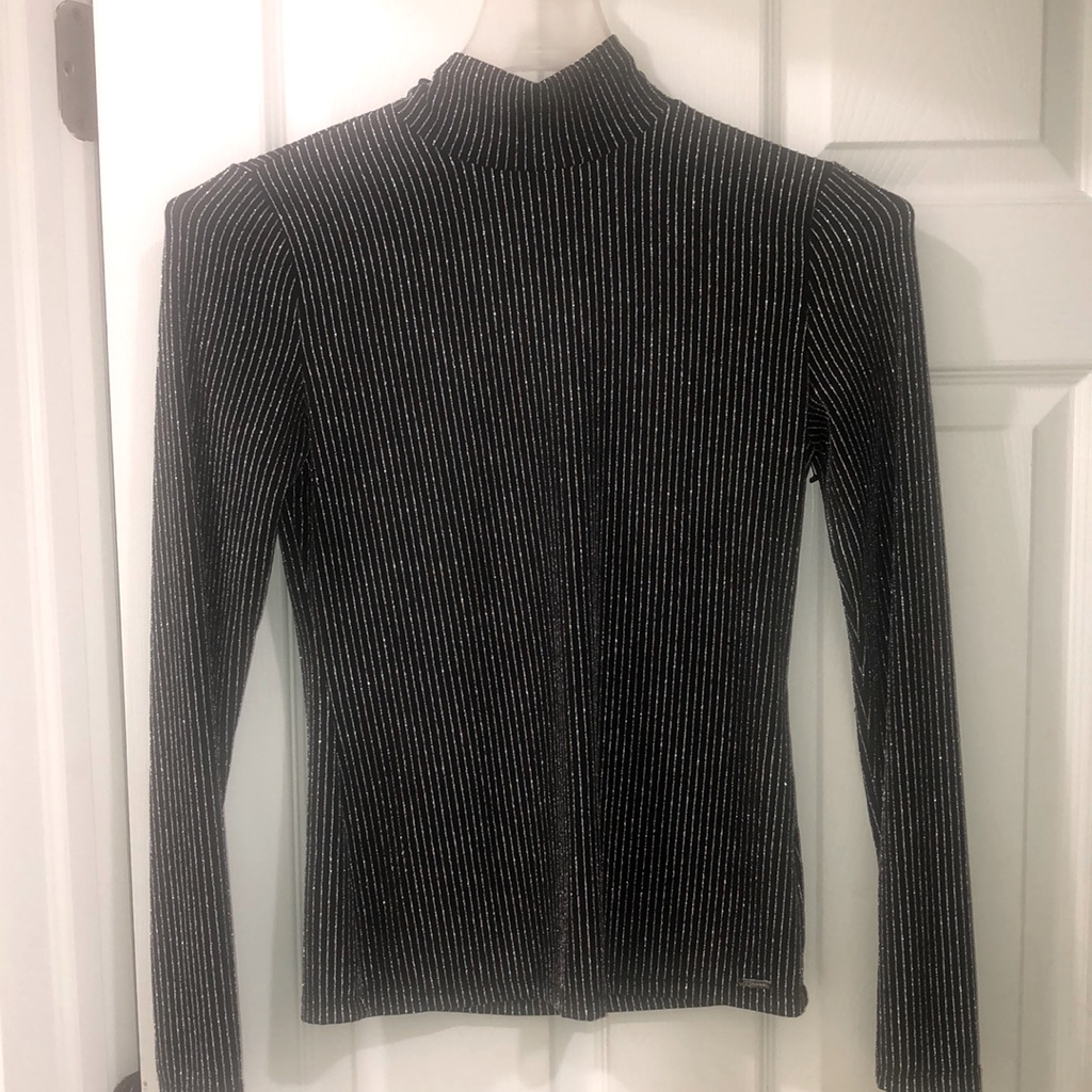 T. Tahari Nwot Sparkling Blouse